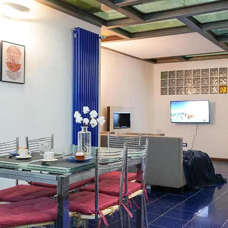 Industrial Loft Apartman